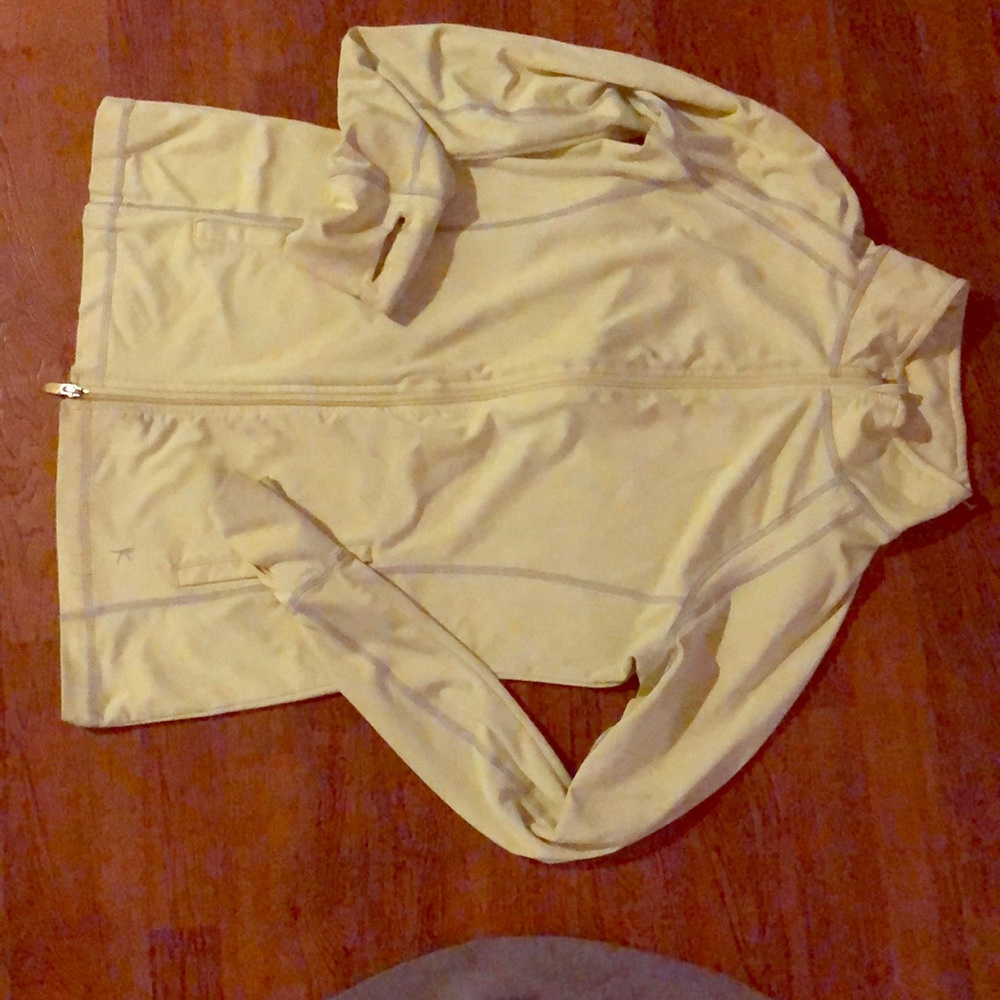 Woman’s zip up